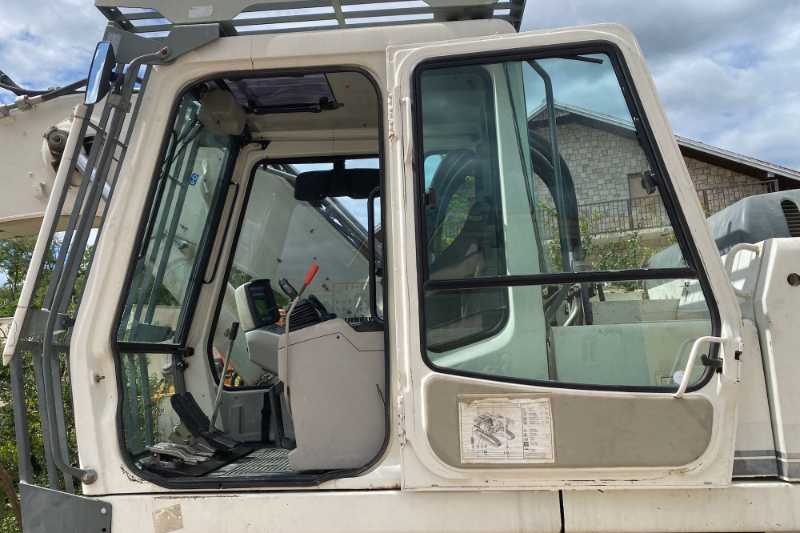 OmecoHub - Immagine LIEBHERR R924BHDSL